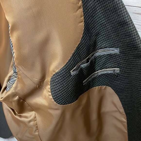 Men Jacket - Picture 7 of 16